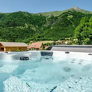 https://les-petits-ecrins.fr-provencehotel.com