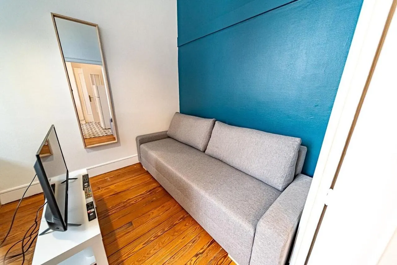 Appartement Le Bon Pasteur-Cosy 2 Pers- Croix Rousse à Lyon 0*,  France